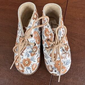 Mon Petit Oxford Floral “Bloom” Leather Shoes Size 6